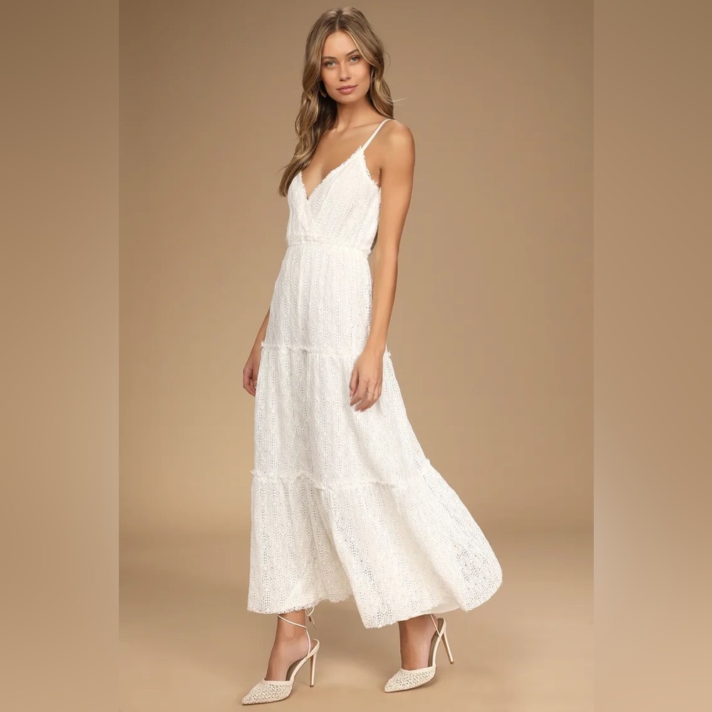 Summer Travels White Lace Tiered Maxi Dress - Lulu’s - Size Medium
